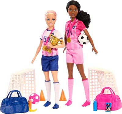 Barbie kariyer bebekleri ve 15 aksesuar, Barbie Brooklyn ile sarı saçlı ve minyon bebek, 2 kale, 2 top ve daha fazlasıyla Futbolcu Bebekler oyun seti, HRG88