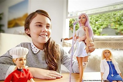 Barbie Pop Star Bebek ve Mikrofonu FXN98