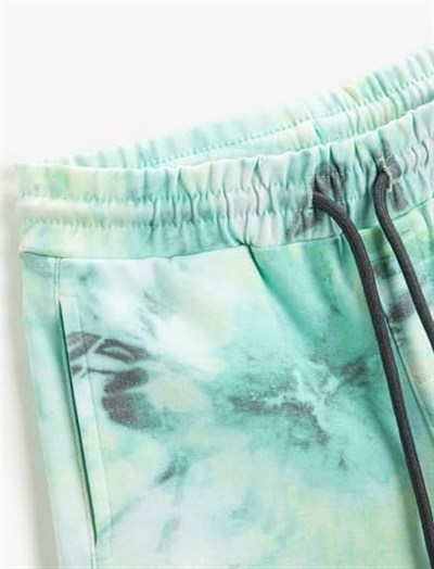 Batik Desenli Şort Beli Bağlamalı Cepli