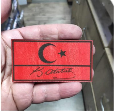 Bayrak Kemal Atatürk İmzalı Deri PEÇ - Arma - Patch