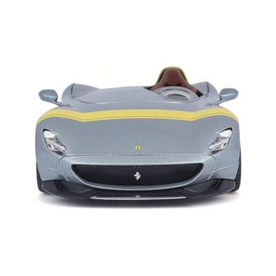 Bburago 1:24 Ferrari Formula 1 Monza SP1 Model Araba