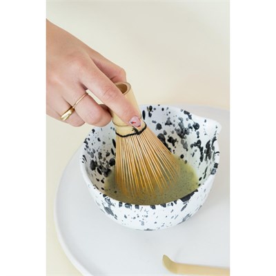 Beige & Stone Seramik Mat Siyah Benekli Matcha Kase Ve Whisk Tutacağı Set