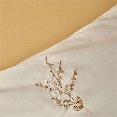 Bella Maison %100 Pamuk Saten Exclusive Çift Kişilik Nevresim Takımı Beyaz (200x220 Cm) Beyaz