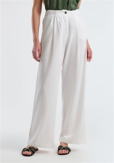 Benetton Kadın Beyaz Liyosel Karışımlı Beli Lastikli Geniş Paça Pantolon,