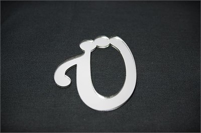 Benim Marifetlerim - Ü Harfi Gümüş Pleksi 4 cm