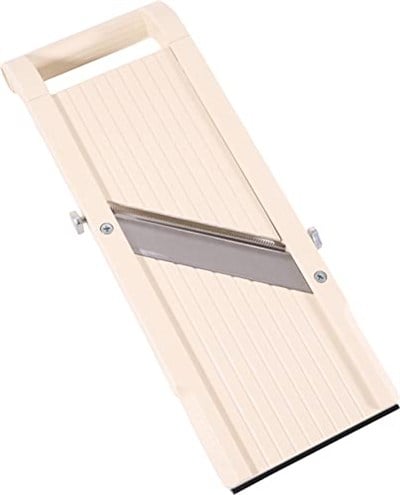 Benriner Pressioneller Japon SUPER Mandolin Sebze Rendesi 95 mm Kesme Genişliği 3 Farklı Değiştirilebilir Bıçak Ağzı Paslanmaz Çelik ve Parmak Koruması Sebze Spagetti