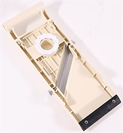 Benriner Pressioneller Japon SUPER Mandolin Sebze Rendesi 95 mm Kesme Genişliği 3 Farklı Değiştirilebilir Bıçak Ağzı Paslanmaz Çelik ve Parmak Koruması Sebze Spagetti