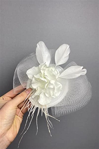 Beyaz Ortanca Çiçekli Vualet Parti Ve Nikah Şapkası Saç Aksesuarı