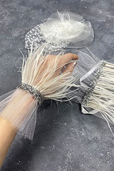 Beyaz Vualet Nikah Şapkası Saç Aksesuarı Ve Seren Tüylü Çift Bilek Aksesuarı
