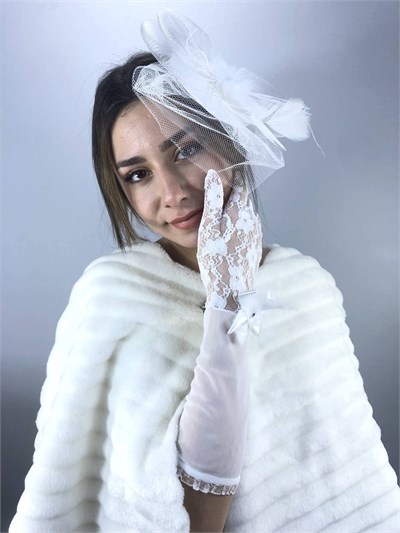 Beyaz Vualet Ve Beyaz Uzun Fiyonklu Eldiven Nikah Takımı