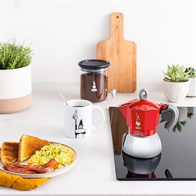 Bialetti - Moka İndüksiyon Kırmızı: 4 Cups Ocak Üstü Espresso Pişirici - 150ml - Alt Hazne: Dış Paslanmaz Çelik İç Alüminyum - Patentli Güvenlik Valfi - İndüksiyon Ocak Türleri İçin Uygundur