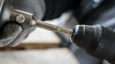 Bosch Professional Accessories 100 ml yağlama yağı tüpü (SDS plus & SDS max matkap/keski, darbeli matkap aksesuarı için)