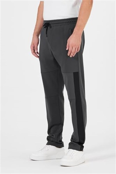 BY COMEOR Erkek Antrasit Standart Fit Normal Kesim Düz Paça Cep Fermuarlı Rahat Jogger Eşofman Altı