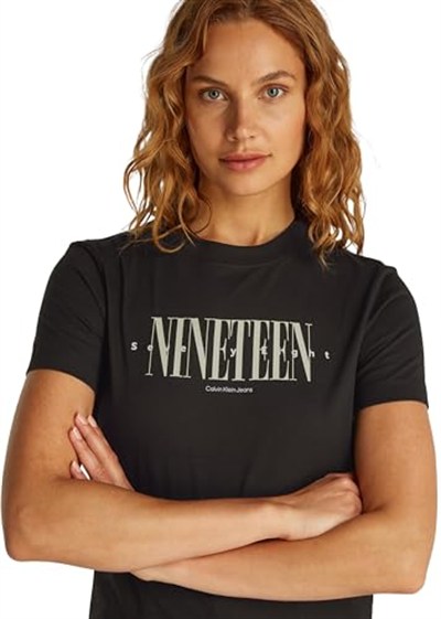 Calvin Klein 19 GRAPHIC REG TEE Tişört Kadın