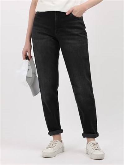 Calvin Klein MOM JEAN Kot Pantolon Kadın
