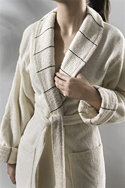 Carmine Robe Cream - Ekstra Yumusak, Modern ve Ozel Tasarim%100 Pamuk unisex SALYAKA Bornoz