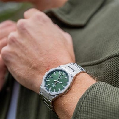 Casio EFR-S108D-3AVUDF Kol Saati, Gri, Standart