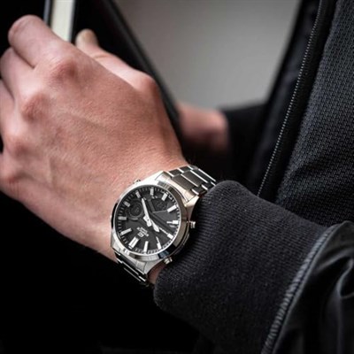 Casio EFV-C120D-1ADF Kol Saati, Gri, Standart