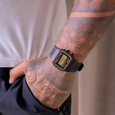 Casio F-91WG-9QDF Standart Erkek Kol Saati, Siyah