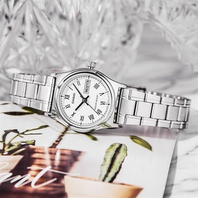 Casio Kadın yetişkin LTP-V006D-7BUDF Kol Saati Gri Standart