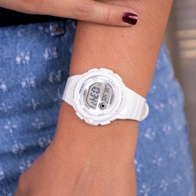 Casio LWS-1200H-7A1VDF Kol Saati, Beyaz, Standart