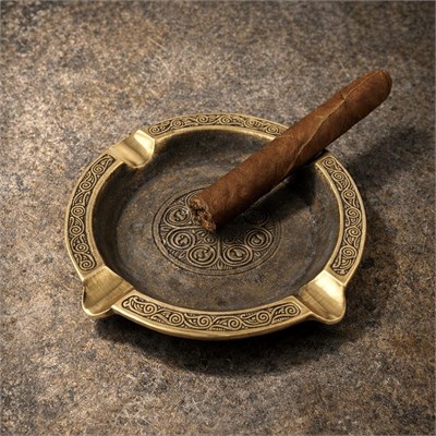 Coho Objet Coho Brazen Antique İşlemeli Döküm Puro Küllüğü