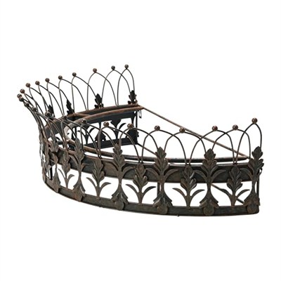 Creative CO-OP Rust metal Curtain Crown