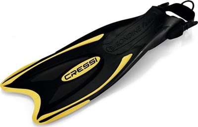 Cressi Palau Saf Fins yüzme ve şnorkel için ayarlanabilir kısa palet - Seçenekler: XS/S (35/38), S/M (38/41), L/XL (44/47)