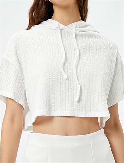 Crop Kapüşonlu Sweatshirt Örgü Motifli Kısa Kollu