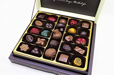 Dark Brown Chocolates & Confections Özel Hediyelik Serisi 500 Gr Kutuda Karışık Spesiyel Çikolata