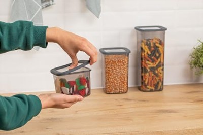 Deconox 3lü Set Sızdırmaz Kapaklı Kare Erzak Saklama Kabı 650Ml - 1300Ml - 1900Ml Antrasit