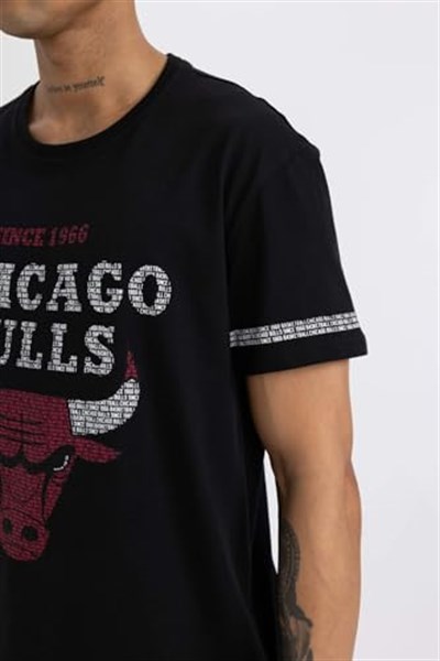 DeFacto DeFactoFit NBA Chicago Bulls Regular Fit Bisiklet Yaka Kısa Kollu Tişört Siyah XS