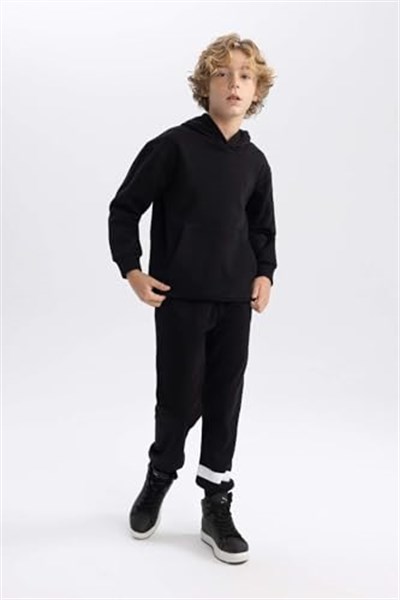 DeFacto Erkek Çocuk Regular Fit Kapüşonlu Sweatshirt