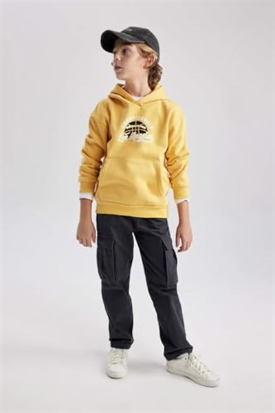 DeFacto Erkek Çocuk Regular Fit Kapüşonlu Sweatshirt