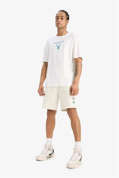 DeFacto Erkek DeFactoFit NBA Milwaukee Bucks Oversize Fit Bisiklet Yaka %100 Pamuk Tişört