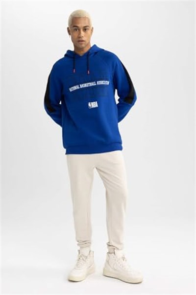DeFacto Erkek DeFactoFit NBA Wordmark Standart Fit Kapüşonlu Sweatshirt, Saks, S