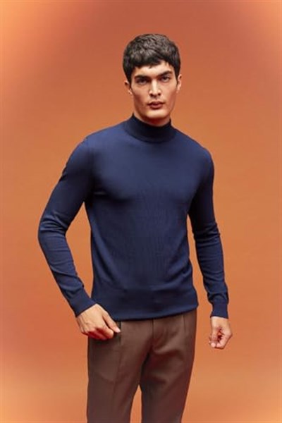 DeFacto Erkek Regular Fit Yarım Balıkçı Yaka Kazak