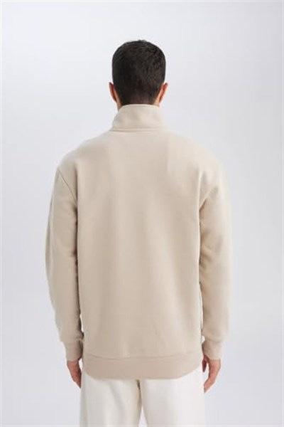 DeFacto Gri 3 İplik Pamuklu Şardonlu İçi Polarlı Comfort Regular Fit Rahat Kalıp Dik Yaka Fermuarlı Kalın Sweatshirt