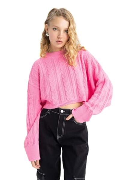 DeFacto Kadın Coool Relax Fit Örgü Desenli Kayık Yaka Crop Triko Kazak