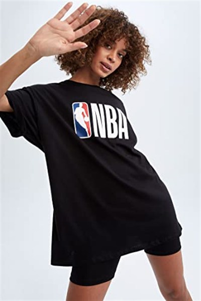 DeFacto Kadın Defacto Fit NBA Boxy Fit Kısa Kollu Sporcu Tişört