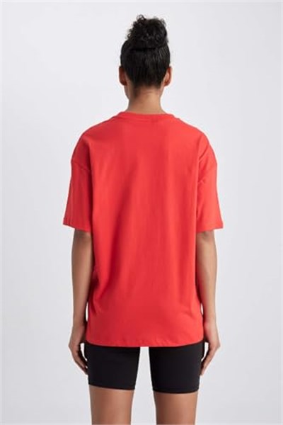 DeFacto Kadın Defacto Fit NBA Oversize Fit Kısa Kollu Tişört