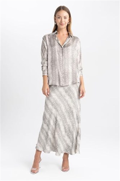 DeFacto Kadın Oversize Fit Gömlek Yaka Saten Uzun Kollu Gömlek