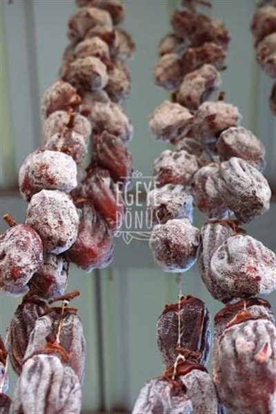 EGEYE DÖNÜŞ 1. Sınıf İri Boy Cennet Hurması Kurusu - Kuru Trabzon Hurması - Cennet Elması Kurusu - 500 Gr.