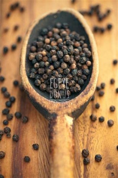 EGEYE DÖNÜŞ Tane Karabiber (Elenmiş Kara Biber Tane Baharat) - 100 Gr. (1. Kalite)