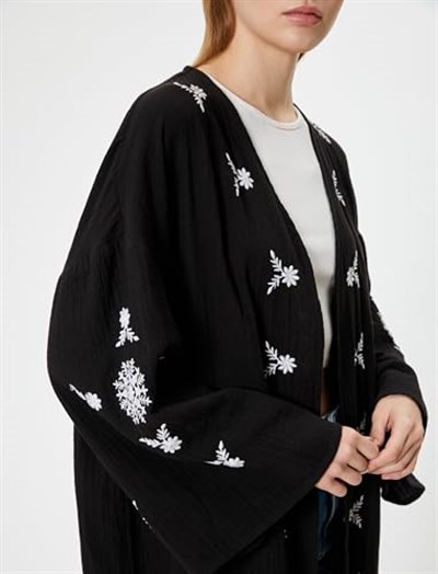 Embroidered Oversized Kimono