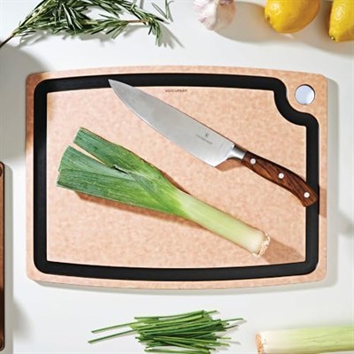 Epicurean Gurme Serisi Meyve Suyu Oluklu Doğrama Tahtası, 18