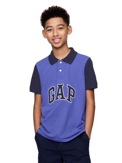 Erkek Çocuk Gap Logo Colorblock Pique Polo Yaka T-Shirt