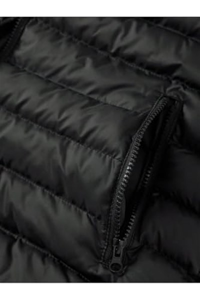 Erkek Su Geçirmez Şişme Yelek - Hafif ve Dayanıklı, Su İtici Özellikli, Fermuarlı Kapama - Waterproof-MM-927