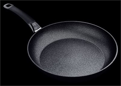 Fissler Adamant Classic Tava ( Ø 28 cm ), yapışmaz kaplamalı alüminyum tava - siyah - indüksiyon uyumlu