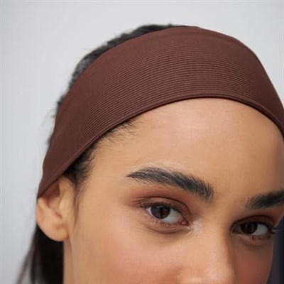 Fitilli Bandana Bone | Şık ve Rahat Tasarım – Günlük Kullanım ve Şal Altı İçin İdeal